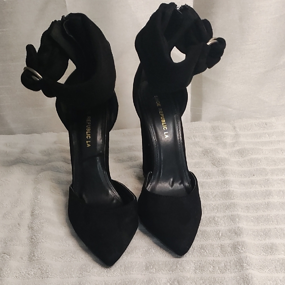 Shoe Republic LA Black Stiletto Heels withโ Ruffle Detail